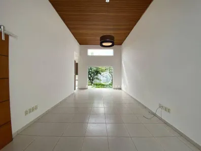 Casa de Condomínio com 3 Quartos para alugar, 145m² no Jardim Hípica Pinheiro, Taubaté