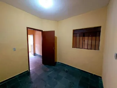 Casa com 2 Quartos para alugar, 60m² no Parque Duval de Barros (Parque Durval de Barros), Ibirité