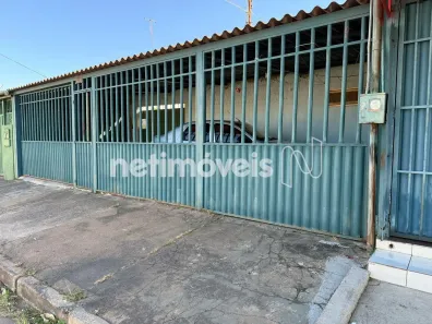 Casa com 3 Quartos à venda, 190m² no Santa Maria, Brasília