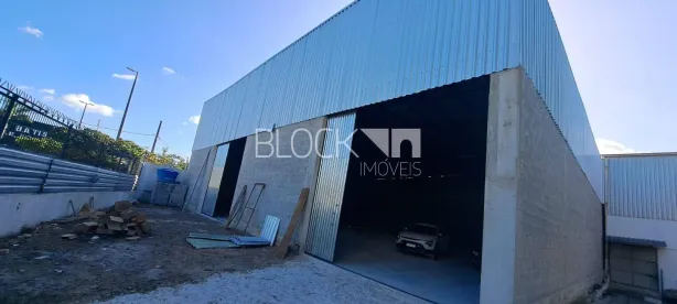 Galpão/Depósito/Armazém para alugar, 950m² no Barra Olímpica, Rio de Janeiro