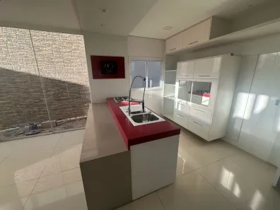 Sobrado com 3 Quartos para alugar, 260m² no Plano Diretor Sul, Palmas