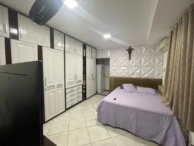 Sobrado com 6 Quartos à venda, 750m² no Aleixo, Manaus