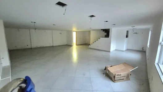 Galpão/Depósito/Armazém para alugar, 350m² no Anil, Rio de Janeiro