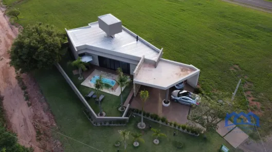 Casa de Condomínio com 2 Quartos à venda, 450m² no , Paranapanema
