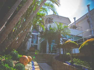 Casa com 5 Quartos à venda, 500m² no Jardim Las Palmas, Guarujá