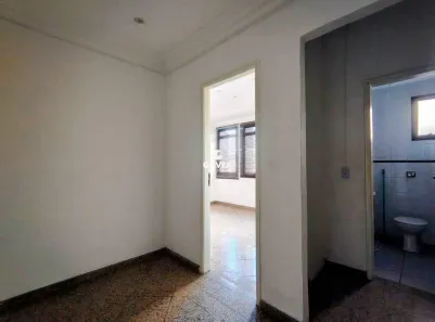 Sala Comercial para alugar, 86m² no Gonzaga, Santos