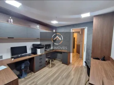 Sala Comercial à venda, 28m² no Santa Rosa, Niterói