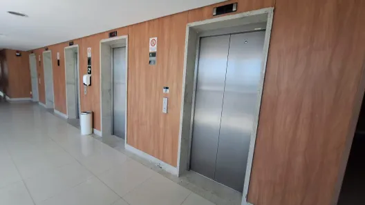 Sala Comercial à venda, 46m² no Centro, Lauro de Freitas