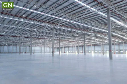 Galpão/Depósito/Armazém para alugar, 5000m² no Parque Ipiranga, Betim