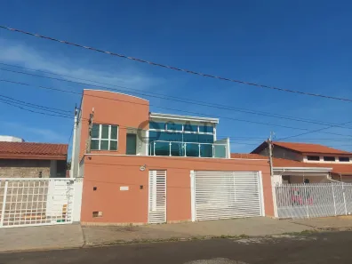Casa com 3 Quartos para alugar, 280m² no Jardim Astro, Sorocaba