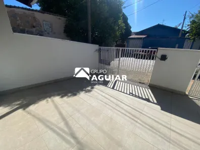 Casa com 2 Quartos à venda, 80m² no Vila Santana, Valinhos
