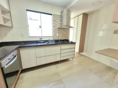 Casa com 3 Quartos à venda, 120m² no Vila de Abrantes (Abrantes), Camaçari