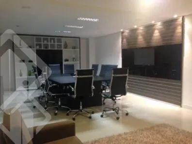 Sala Comercial à venda, 70m² no Cristo Redentor, Caxias do Sul