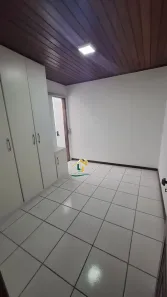 Casa com 3 Quartos para venda ou aluguel, 202m² no Centro, Lauro de Freitas
