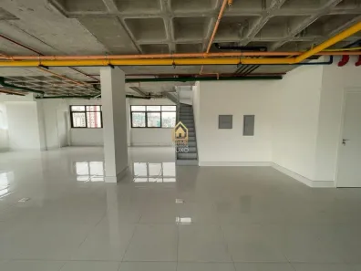Imóvel Comercial para venda ou aluguel, 230m² no Santa Efigênia, Belo Horizonte