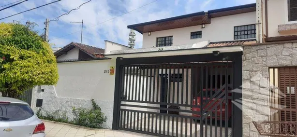 Sobrado com 4 Quartos à venda, 200m² no Jardim Califórnia, Taubaté
