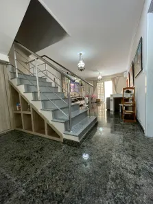 Casa de Condomínio com 3 Quartos à venda, 395m² no Adrianópolis, Manaus