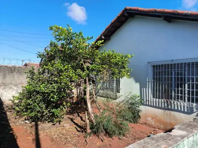 Casa com 2 Quartos à venda, 75m² no Jardim São Pedro, Mogi Guaçu