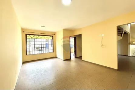 Casa de Condomínio com 3 Quartos para alugar, 326m² no Freguesia (Jacarepaguá), Rio de Janeiro