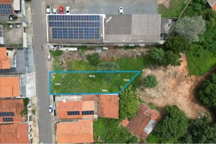 Lote/Terreno à venda, 498m² no Loteamento Dona Nélcia, Araguaína