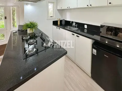 Casa de Condomínio com 2 Quartos à venda, 75m² no Planalto, Gramado