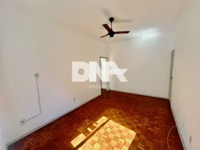 Apartamento com 1 Quarto à venda, 35m² no Leme, Rio de Janeiro