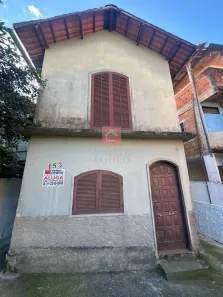 Casa com 3 Quartos para alugar, 80m² no Retiro, Petrópolis