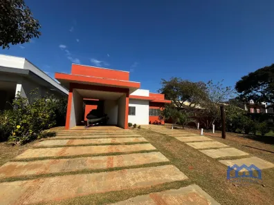 Casa de Condomínio com 3 Quartos à venda, 450m² no Campos de Holambra II, Paranapanema
