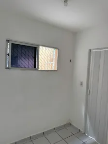 Apartamento com 3 Quartos para alugar, 80m² no Candelária, Natal