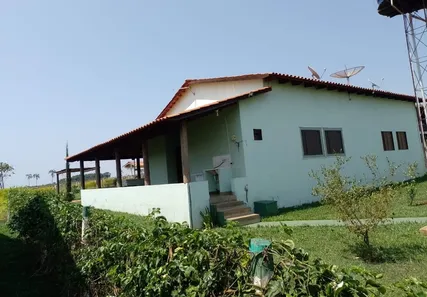 Fazenda/Sítio com 4 Quartos à venda, 4500m² no , Campo Limpo de Goiás