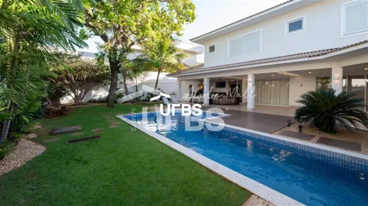 Casa de Condomínio com 5 Quartos à venda, 341m² no Jardins Verona, Goiânia