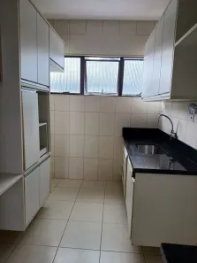 Apartamento com 3 Quartos para alugar, 118m² no Jardim Apipema, Salvador