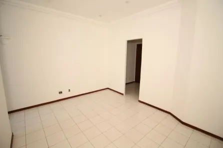 Sala Comercial à venda, 34m² no Lourdes, Belo Horizonte