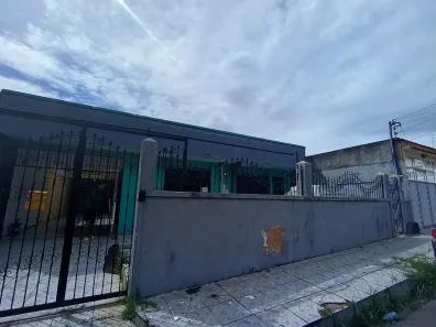 Imóvel Comercial com 5 Quartos para alugar, 300m² no Nossa Senhora das Graças, Manaus