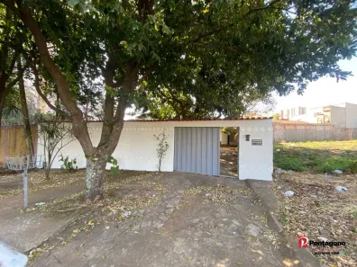 Casa com 4 Quartos para alugar, 155m² no Vila Rosa, Goiânia