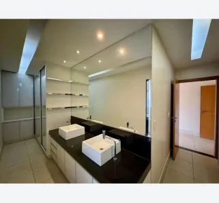 Casa de Condomínio com 3 Quartos para alugar, 328m² no Jardins Milão, Goiânia