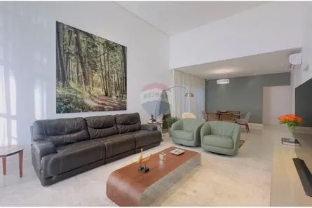 Casa com 3 Quartos à venda, 246m² no Asa Sul, Brasília