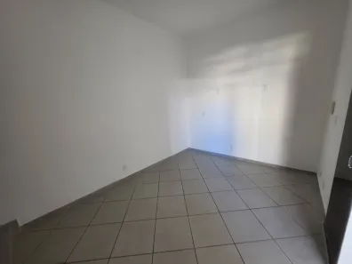 Ponto Comercial para alugar, 25m² no Santa Tereza, Belo Horizonte