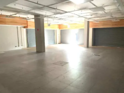Ponto Comercial para alugar, 200m² no Tanque, Rio de Janeiro