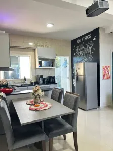 Sobrado com 2 Quartos para alugar, 96m² no Jardim do Cedro, Gravataí