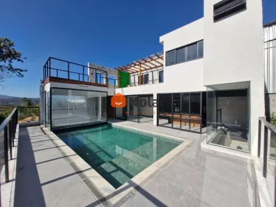 Prédio Comercial para alugar, 1000m² no Vale dos Coqueiros, Santa Luzia
