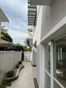 Casa de Condomínio com 5 Quartos para alugar, 320m² no Loteamento Portal do Sol II, Goiânia