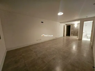 Sala Comercial à venda, 25m² no São Francisco, Niterói
