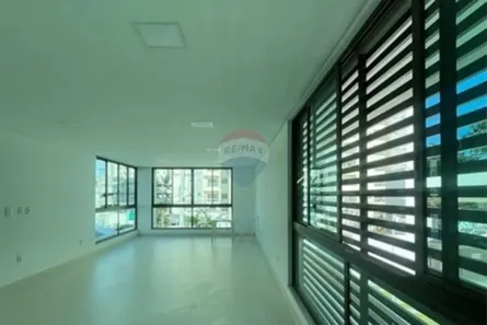 Apartamento com 3 Quartos para alugar, 110m² no Buraquinho, Lauro de Freitas