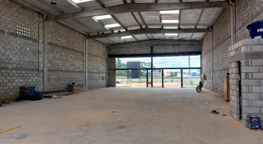 Ponto Comercial para alugar, 70m² no Vila de Abrantes (Abrantes), Camaçari