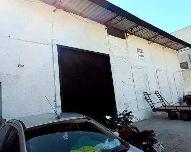 Galpão/Depósito/Armazém para alugar, 228m² no Candelária, Natal