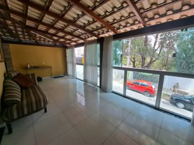 Casa com 3 Quartos à venda, 130m² no Diamante (Barreiro), Belo Horizonte