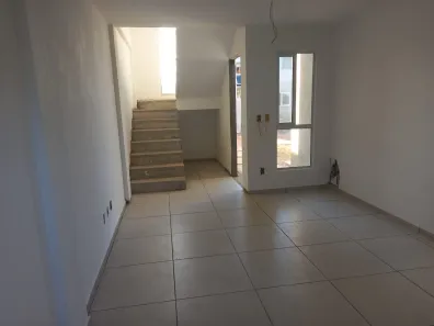 Casa de Condomínio com 2 Quartos à venda, 114m² no Pajuçara, Natal