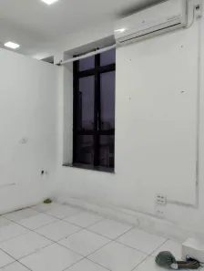 Sala Comercial para venda ou aluguel, 44m² no Embaré, Santos
