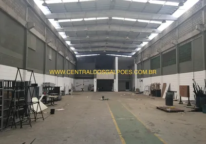 Galpão/Depósito/Armazém para alugar, 750m² no Porto Seco Pirajá, Salvador